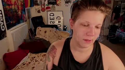 Snapshot of smokihippi chatting on 10.09.25 Big Dawg online show from 10.09.25