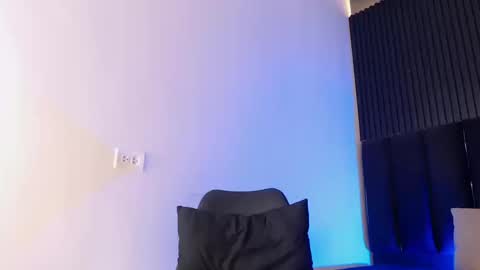 Snapshot of smoothalpha_ chatting on 02.23.26 Ethan online show from 02.23.26