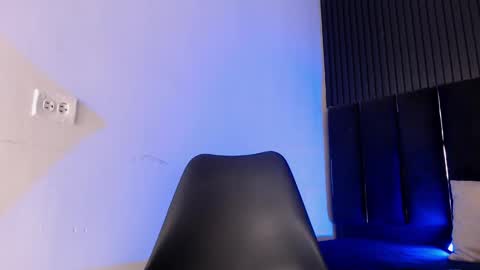 Snapshot of smoothalpha_ chatting on 02.24.26 Ethan online show from 02.24.26