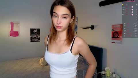 Snapshot of smoothnesss chatting on 11.05.25 Eva online show from 11.05.25