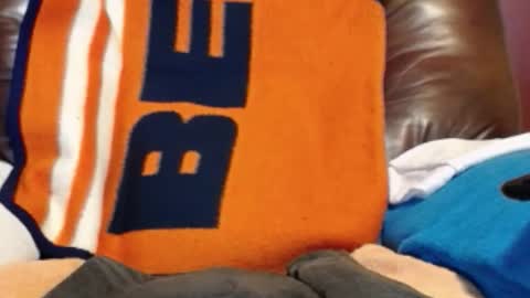 Snapshot of smose chatting on 10.12.25 CJ online show from 10.12.25