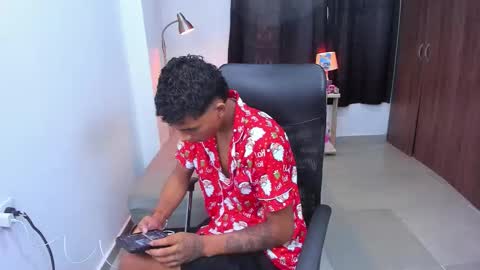 snak_master1 online show from 11.13.25