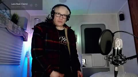 Snapshot of snarfle chatting on 03.01.25 Viiscount Snarfle Von Snarfenberg online show from 03.01.25