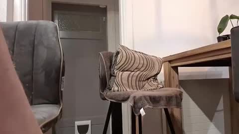 Snapshot of sneakerboy444 chatting on 01.11.25 sneakerboy444 online show from 01.11.25