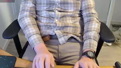 Sneakybill online show from 04.03.26