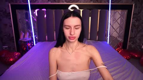 snow_whiteeex online show from 02.12.26