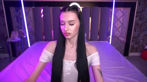 snow_whiteeex online show from 03.21.26