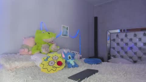 snowbabyxox online show from 03.03.25