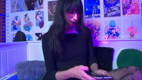 Snow and Bubble online show from 02.16.25