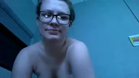 snowbrielle online show from 01.30.25