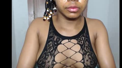 Snapshot of snowdrop5 chatting on 10.03.25 snowdrop5 online show from 10.03.25