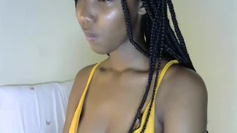 snowfox254 online show from 10.04.25