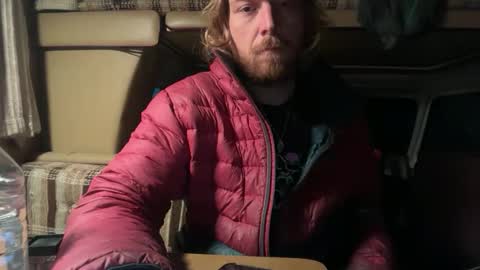 snowtrooper888 online show from 10.26.25