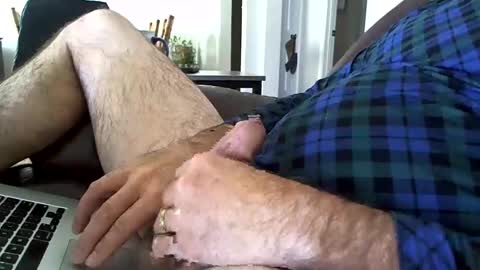 Snapshot of snowy62 chatting on 12.14.24 Snowy online show from 12.14.24