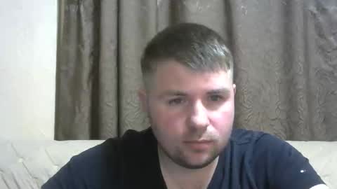 Snapshot of snowyqred chatting on 11.15.25 Arthur online show from 11.15.25