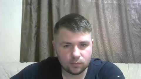 Snapshot of snowyqred chatting on 11.16.25 Arthur online show from 11.16.25