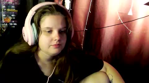 Snapshot of so_cute777 chatting on 11.10.25 so cute777 online show from 11.10.25