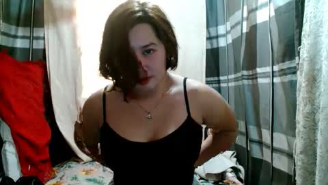 Nicollette online show from 01.24.25