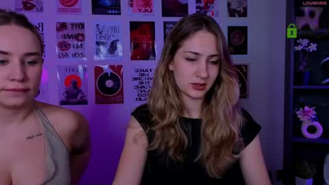 Snapshot of so_hot_rosalie chatting on 07.10.26 so_hot_rosalie online show from 07.10.26