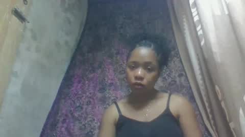 Snapshot of soamanaperina chatting on 10.16.25 soamanaperina online show from 10.16.25
