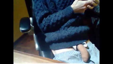 Snapshot of sobigfromitaly chatting on 01.05.25 sobigfromitaly online show from 01.05.25