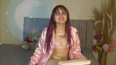 Sophie online show from 09.13.25