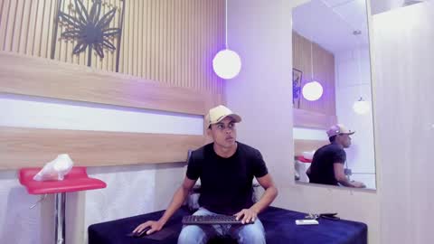 Snapshot of soffia_bless chatting on 01.10.25 Soffia bless online show from 01.10.25
