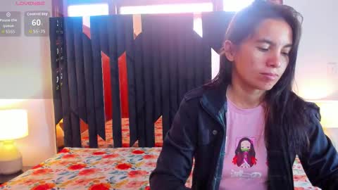 soffy and mia online show from 11.21.25