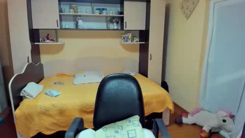 Snapshot of soffy_skye chatting on 02.06.26 Soffy online show from 02.06.26