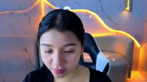 Online 800 to 1400 online show from 01.08.26