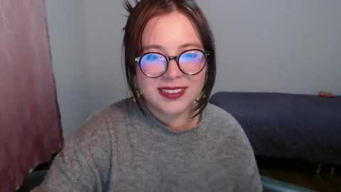 Sofi Lynch online show from 11.28.25