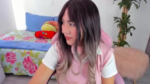 Sophie online show from 10.02.25