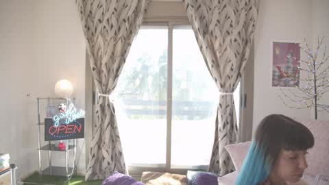 Sofi Mora online show from 02.08.25