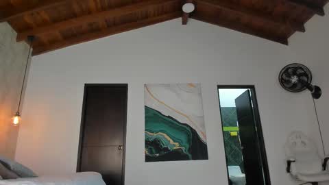 Snapshot of sofi_moreno chatting on 11.05.25 Sofi online show from 11.05.25