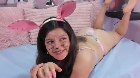 Sofi Noa online show from 03.12.25