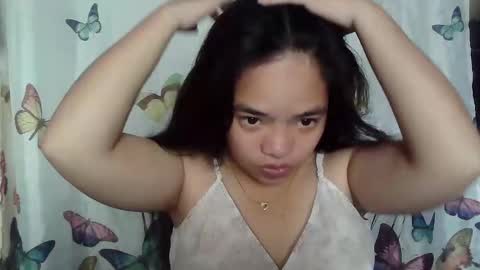 Snapshot of sofia_587145 chatting on 05.27.26 sofia_587145 online show from 05.27.26