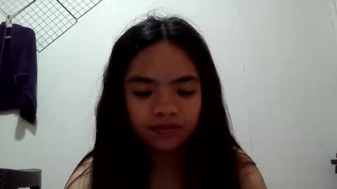 Snapshot of sofia_587145 chatting on 05.29.26 sofia_587145 online show from 05.29.26