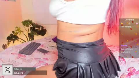 Snapshot of sofia__lujan chatting on 10.26.25 call me L U online show from 10.26.25