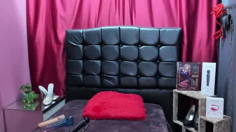 Miss Sofi online show from 03.25.26