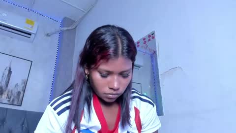 Snapshot of sofia_ebon chatting on 06.02.26 sofia_ebon online show from 06.02.26