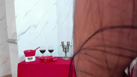 Sofia fantasyy  Online 0700 to 1400 gmt-5 online show from 02.14.25