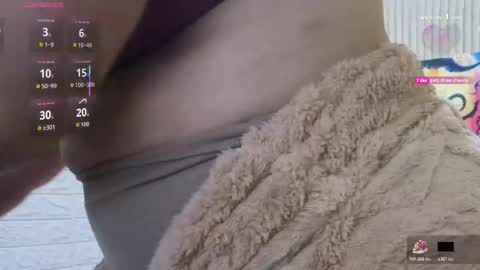 sofia gutierrez   online show from 10.26.25