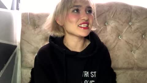 Sofia Jimenez online show from 10.16.25