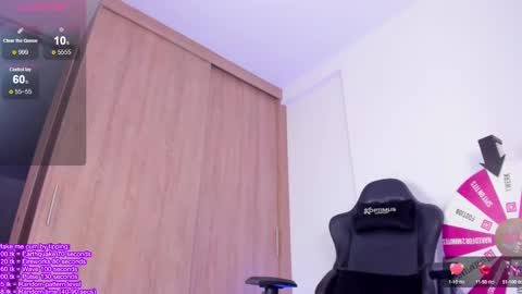 Sofia Jo                                                                                            IG sofisj023 online show from 12.24.24