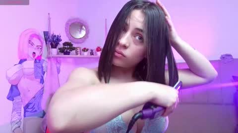 sofia_lara28 online show from 11.19.25