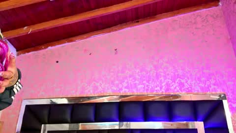 Sofia online show from 10.31.25