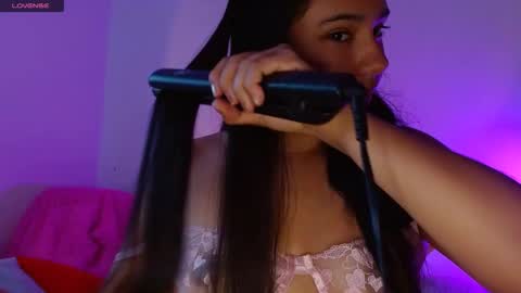 Snapshot of sofia_rios07 chatting on 10.21.25 IG online show from 10.21.25