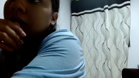 Snapshot of sofia_rios07 chatting on 10.26.25 IG online show from 10.26.25