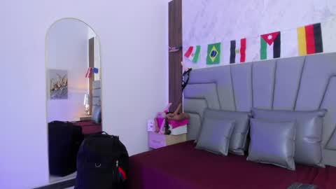 Snapshot of sofia_velez5 chatting on 06.29.26 online show from 06.29.26