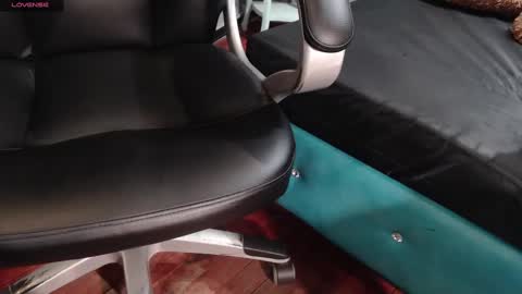 Sofa online show from 02.17.25